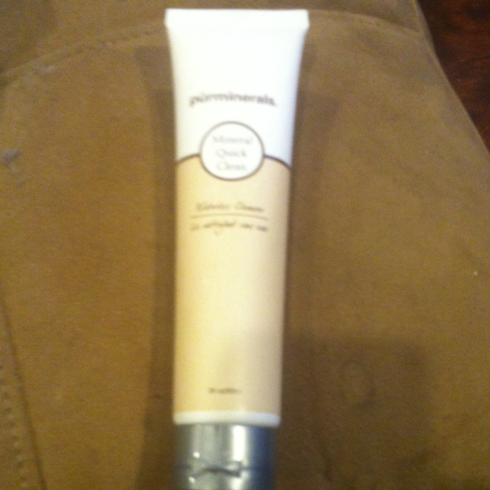 Pur minerals mineral quick clean